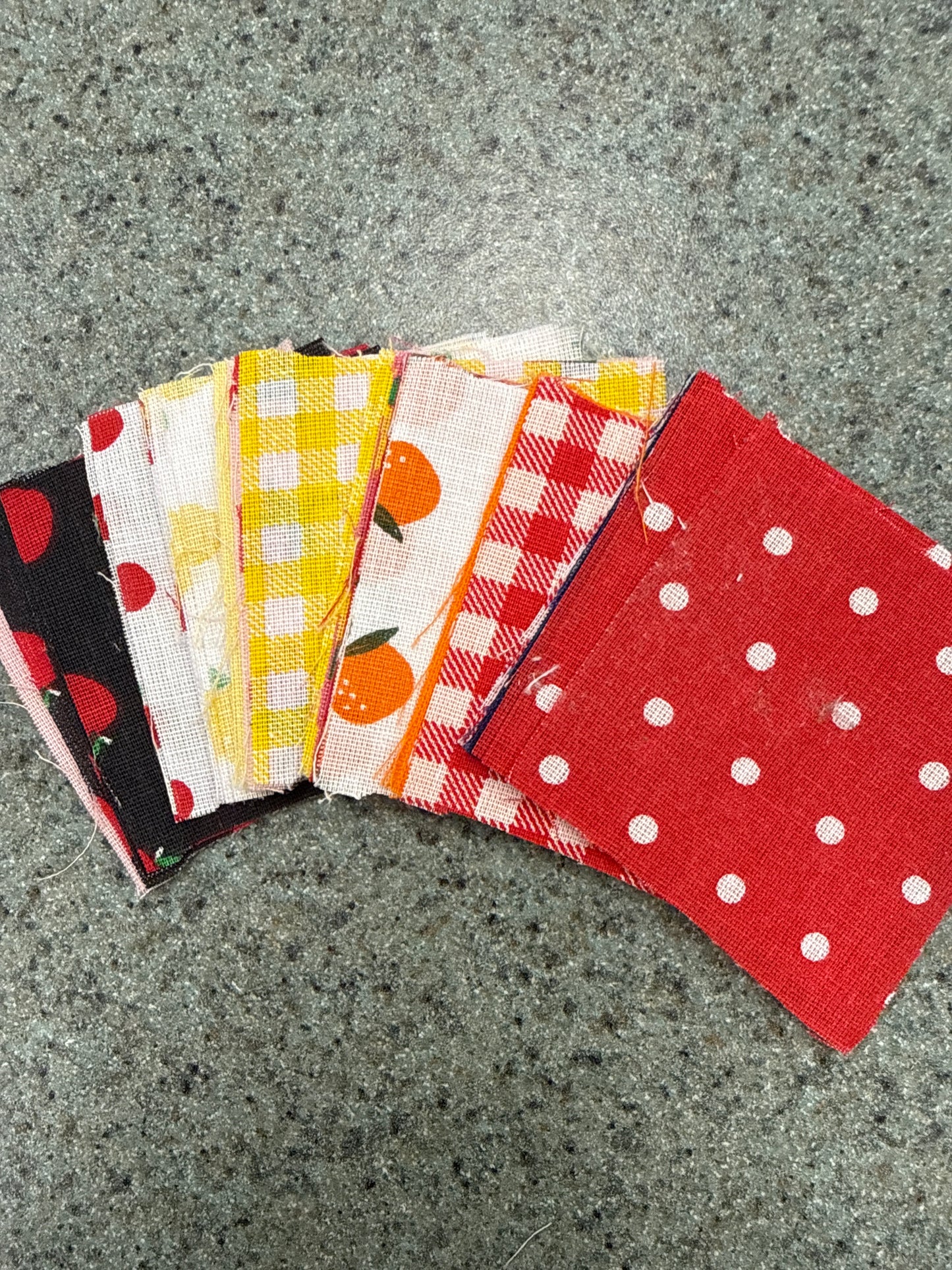 Mini charm pack 2 1/2”