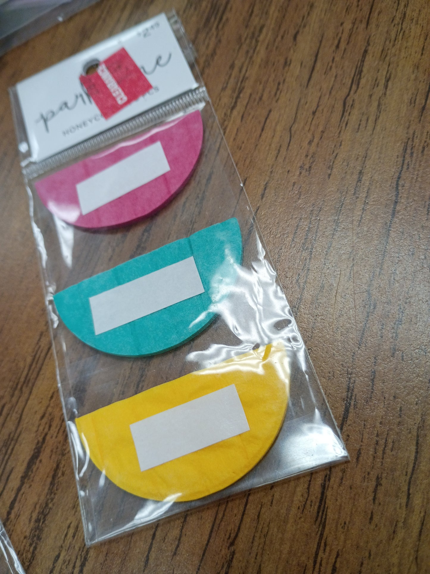 Sticky notes honeycomb