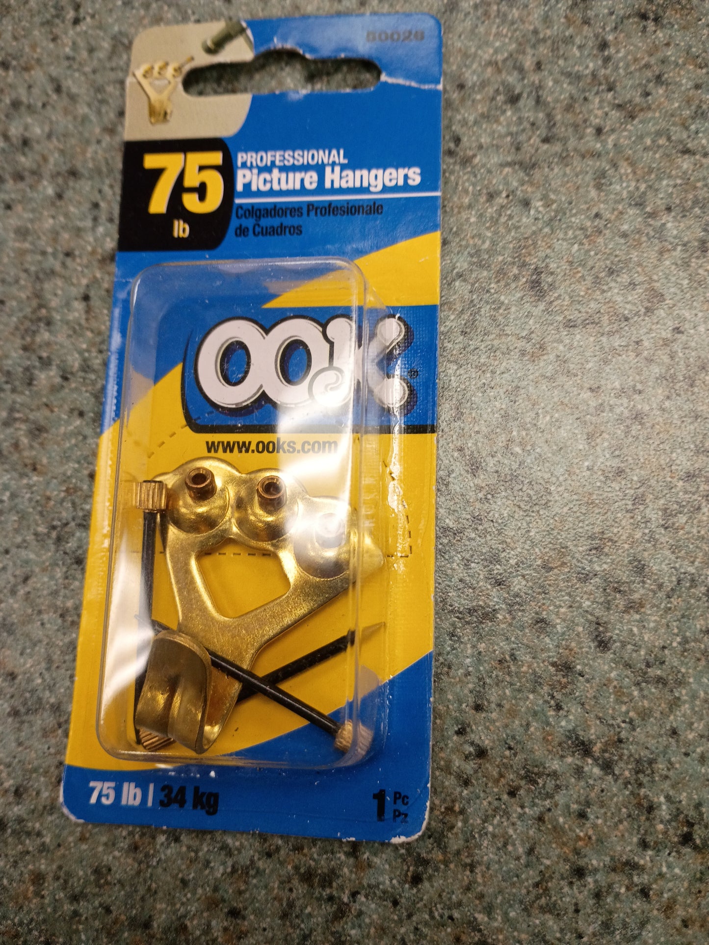 Picture hangers 75lbs OOK