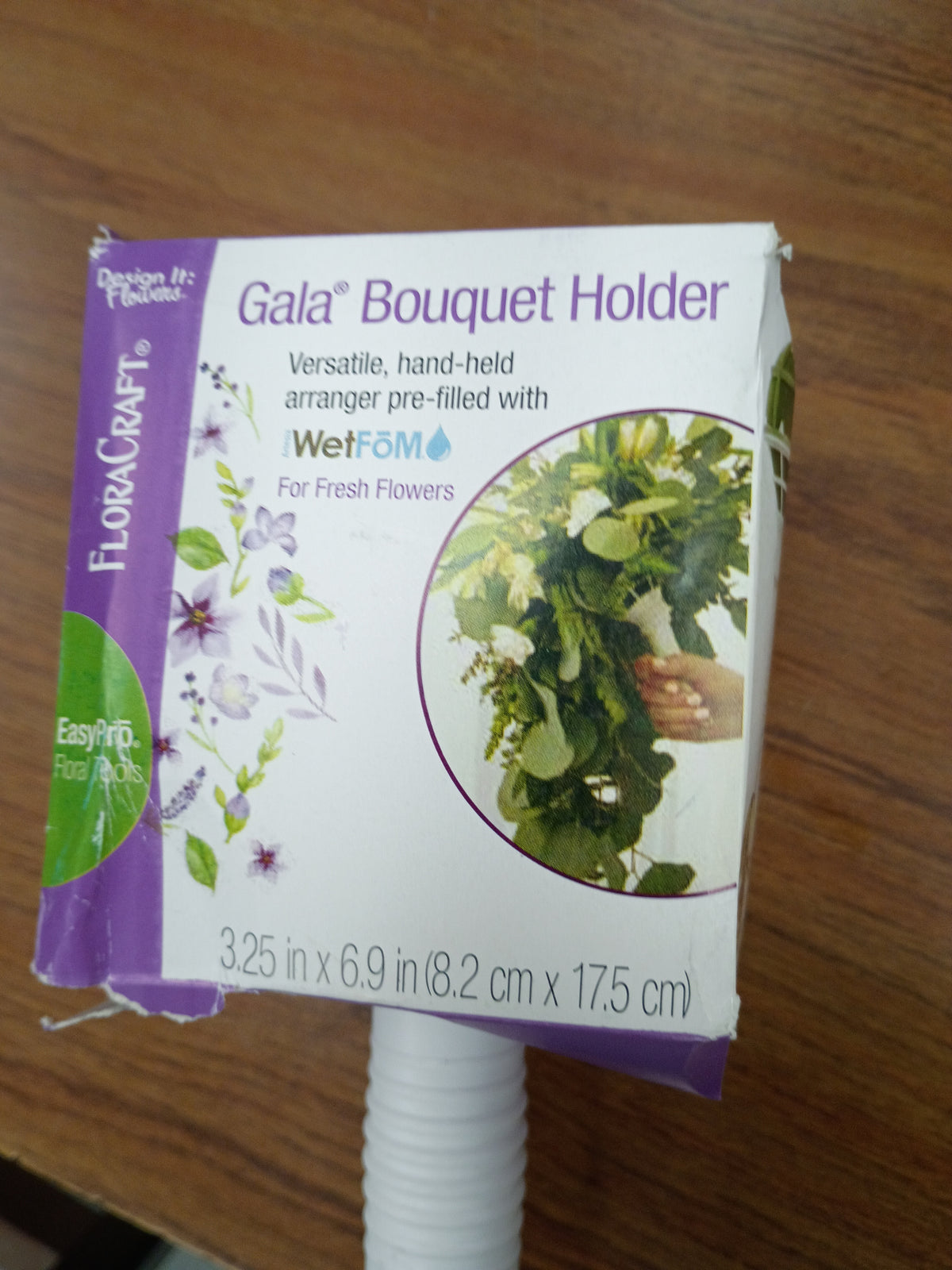 Gala bouquet holder