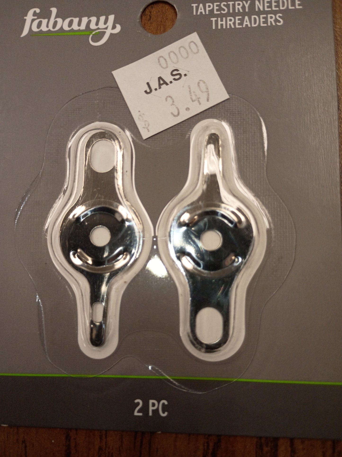 Tapestry Needle Threaders