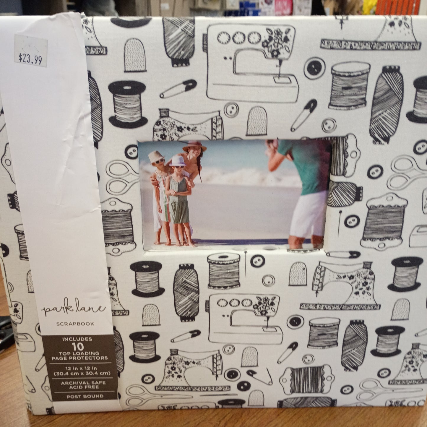 Scrapbook album sewing design