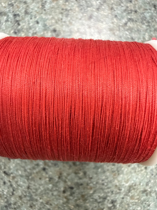 Americana Quilting Thread - Holiday Red