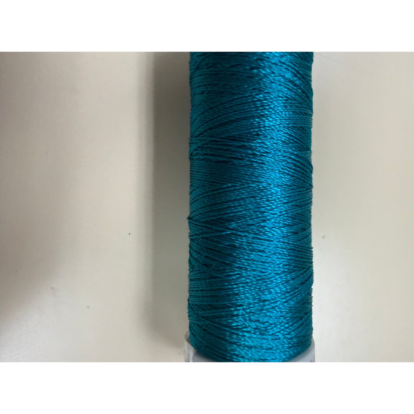 Gutermann Embroidery Thread – 7550/Medium Turqouise