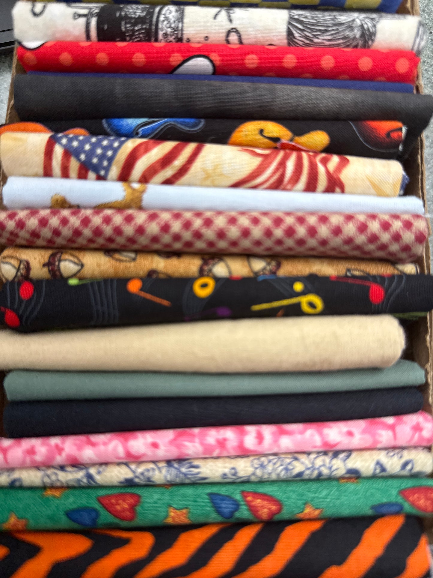 Assorted Fat Quarter Pre-Cut Fabrics