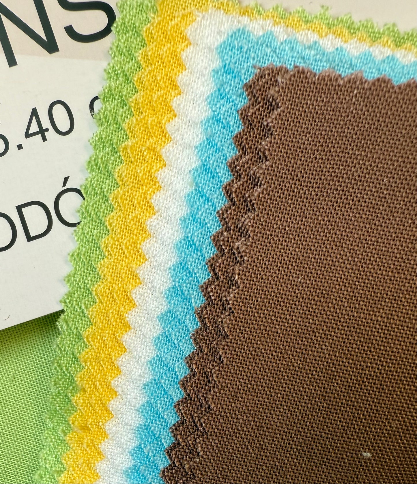 Singer Fabric Cake Bundle - Daisies Gnomes SLD