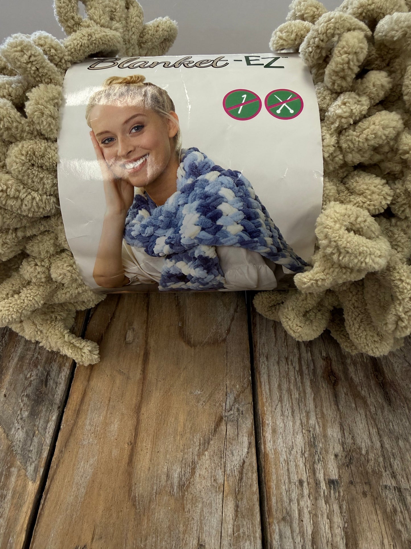 Bernat® Alize® Blanket-EZ™ Yarn
