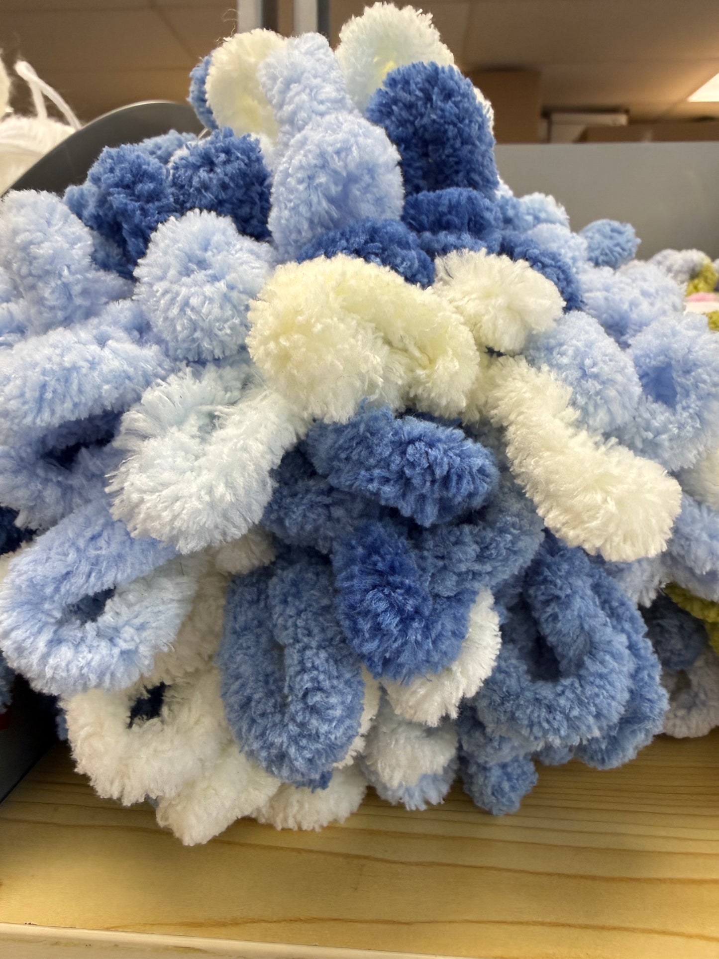 Bernat® Alize® Blanket-EZ™ Yarn