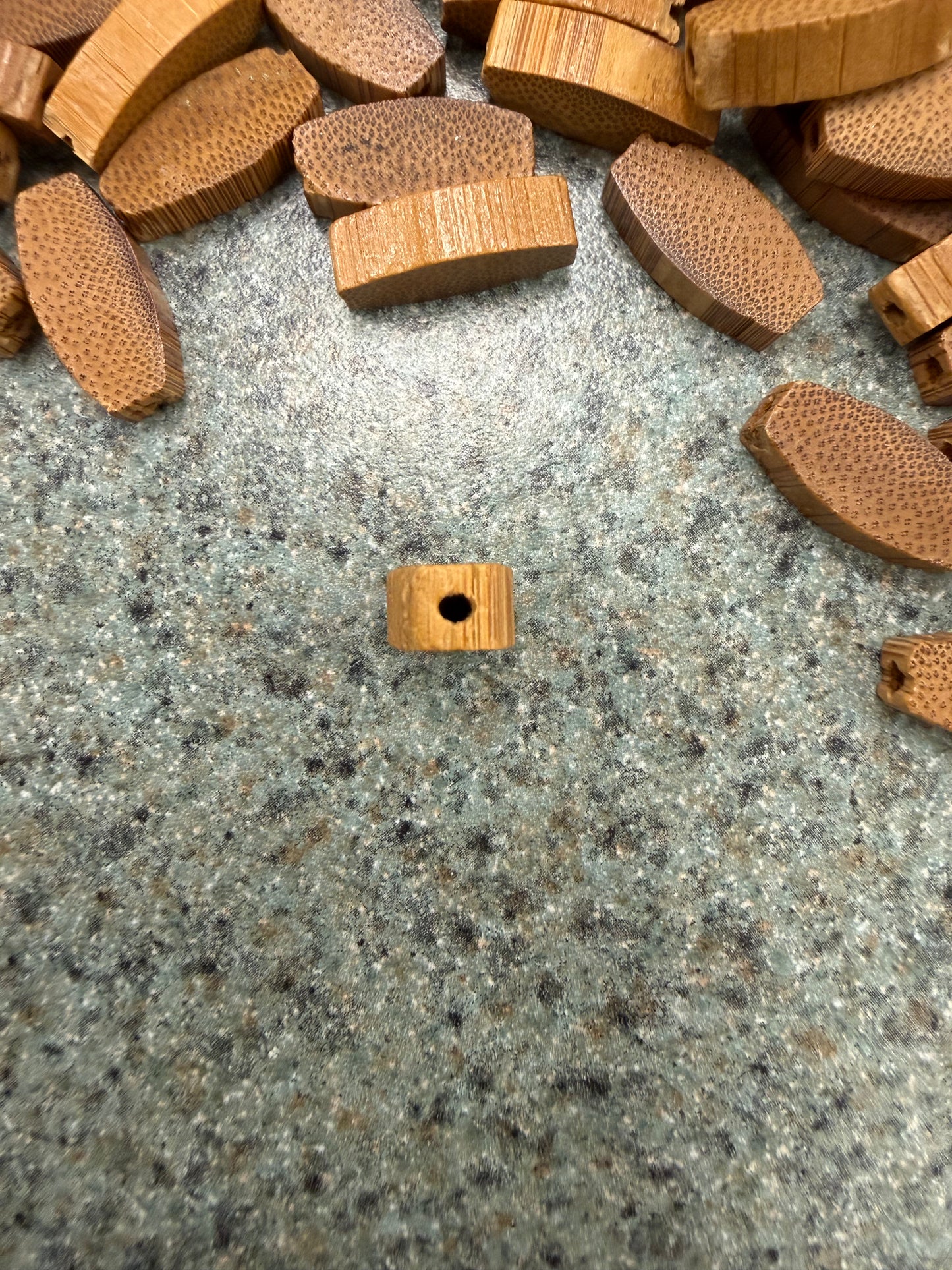 Reclaimed Bamboo Oval Beads – Natural Petal Shape – 25 Count