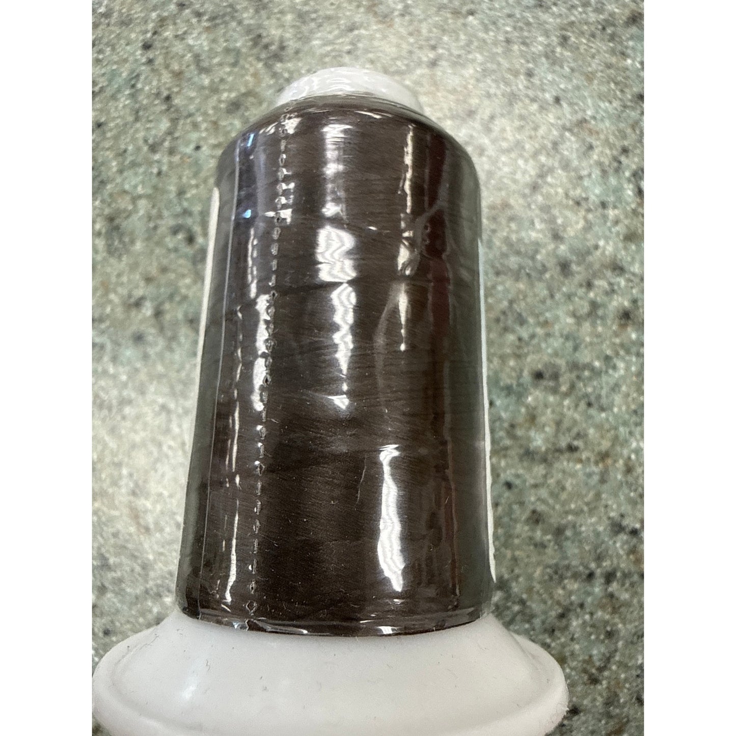 Gutermann Bulky Nylon Thread – 2330/Brown 1000m