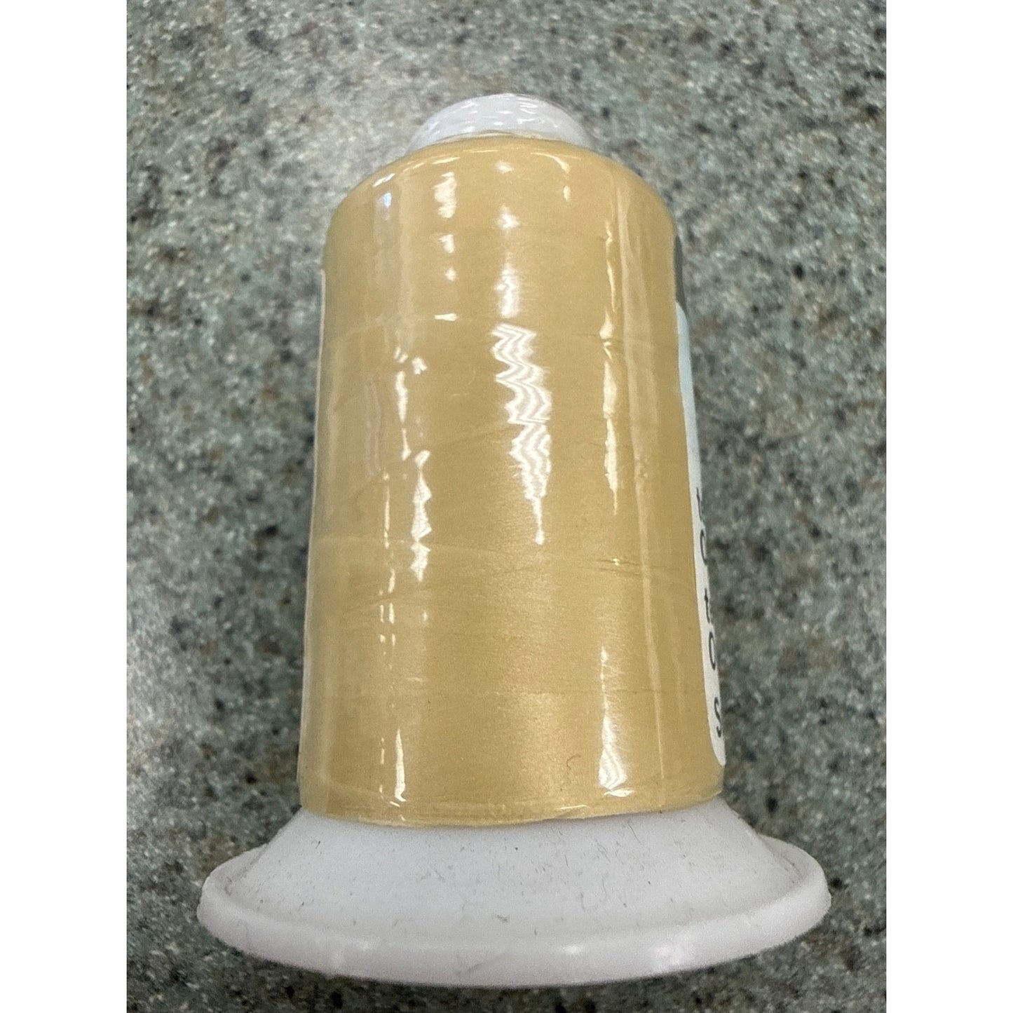 Gutermann Bulky Nylon Thread – 3165/Bone 1000m
