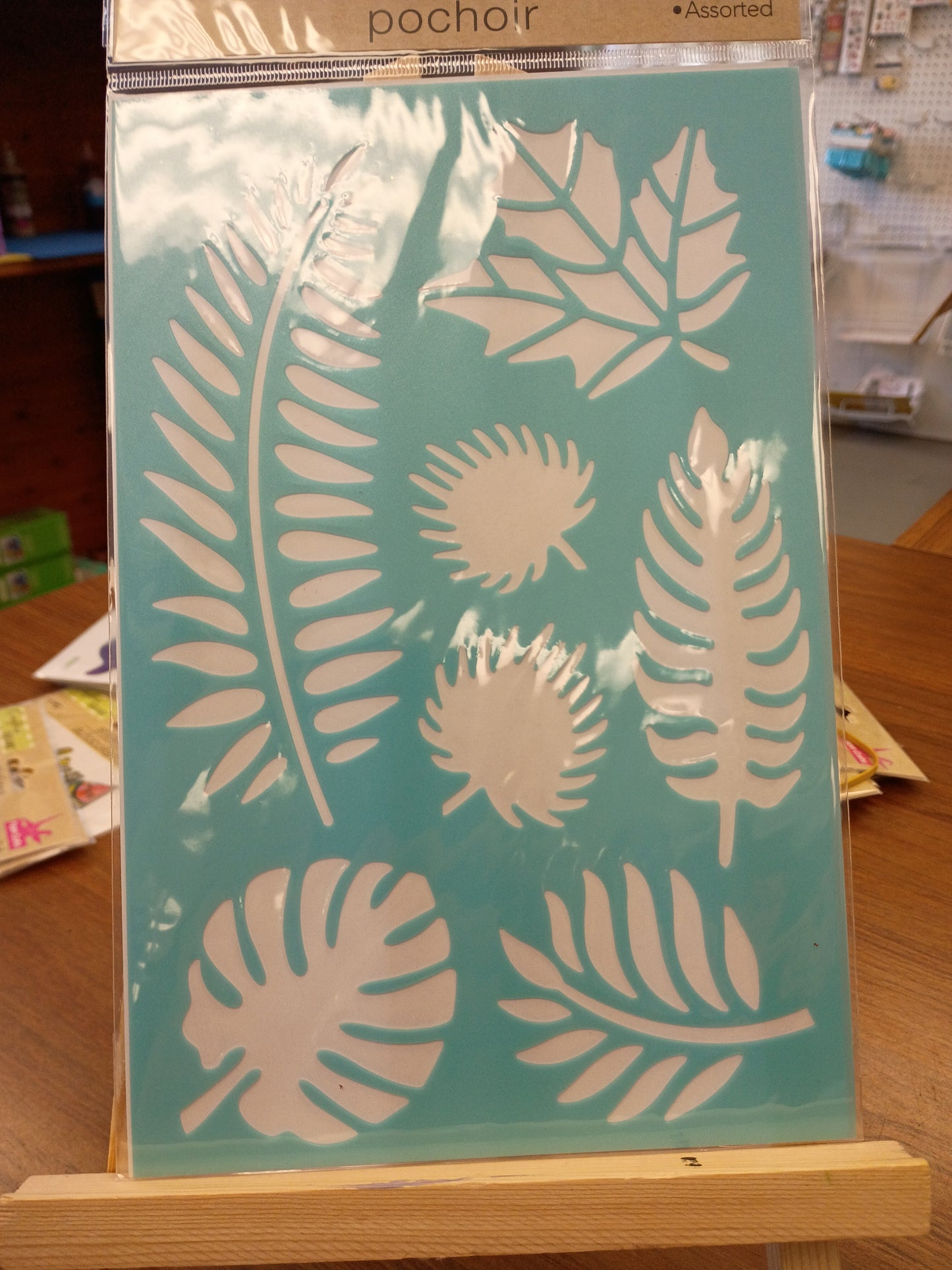 Stencils leafs
