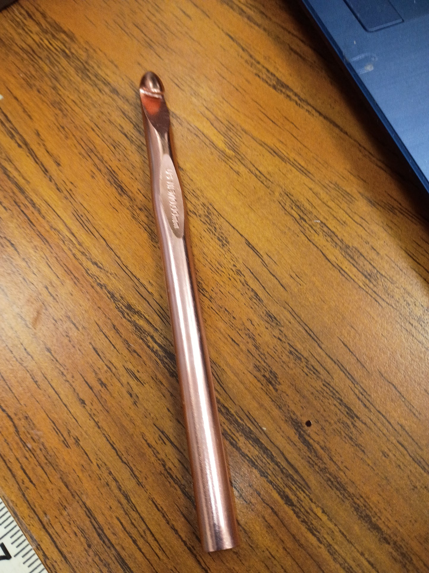 Crochet hook 10mm copper